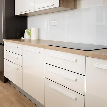 Dalgona Apartma Godler, 博德森特克
