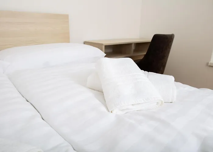 Dalgona Apartma Godler, *